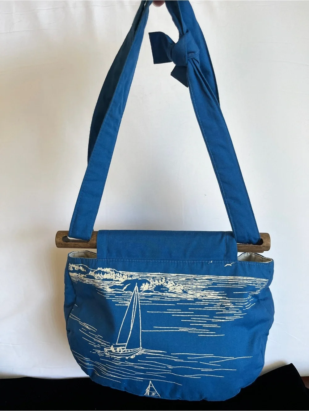 Vintage Flamstead of Vermont 70s-80s Coastal Sailboat Ocean Wood & Fabric Bag